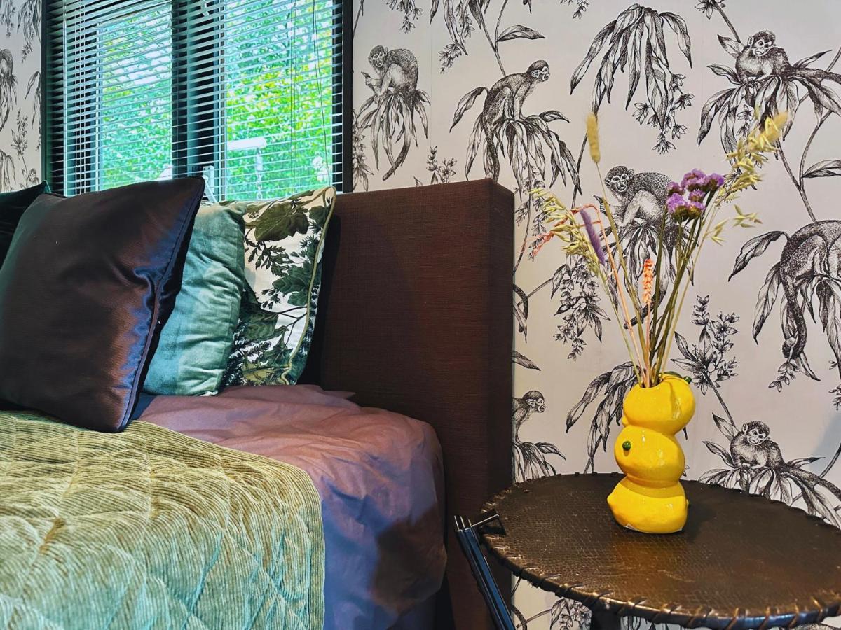 Gezellig Chalet Met 2 Slaapkamers Aan Bosrand Erm Exteriér fotografie