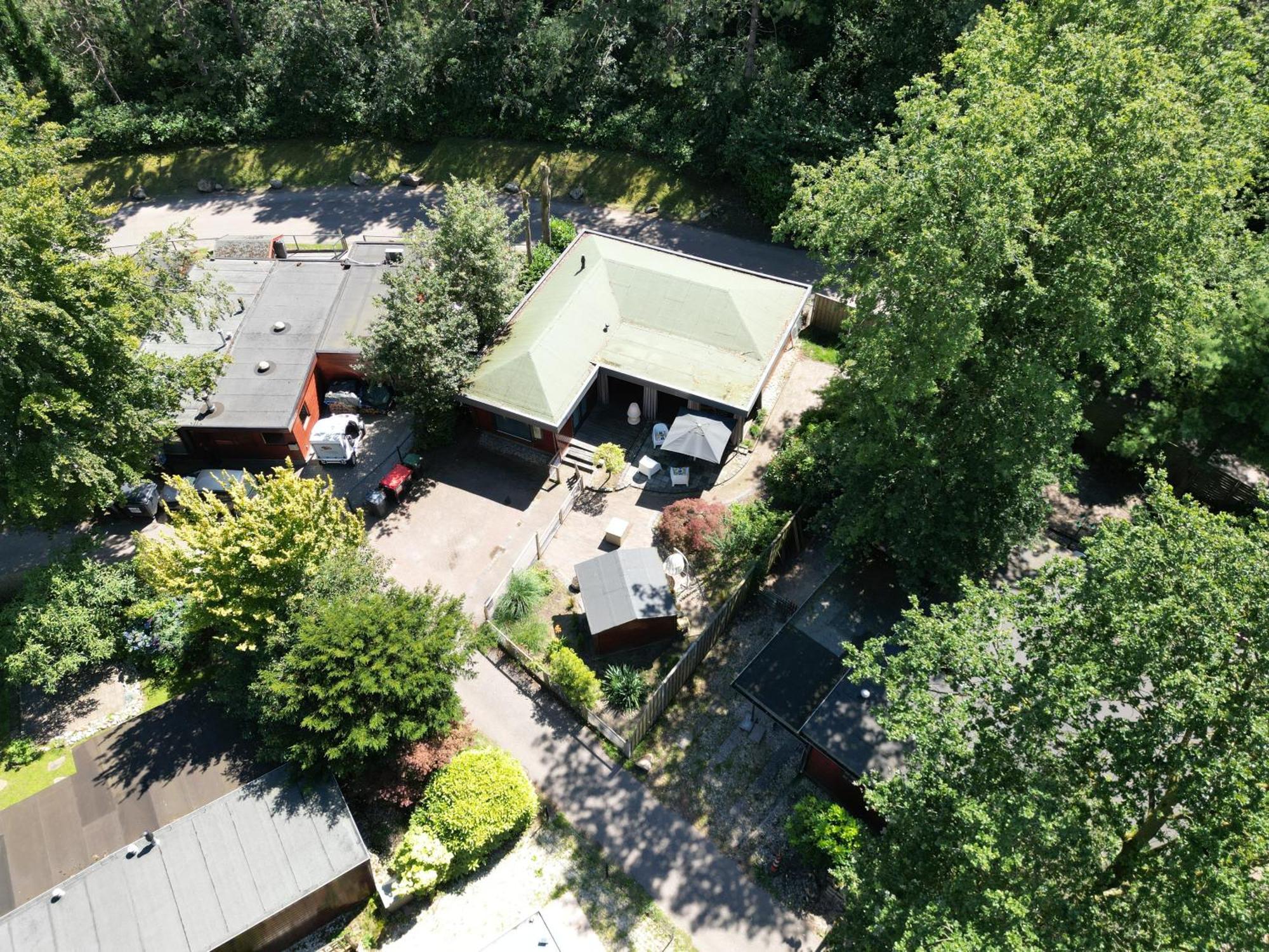 Gezellig Chalet Met 2 Slaapkamers Aan Bosrand Erm Exteriér fotografie